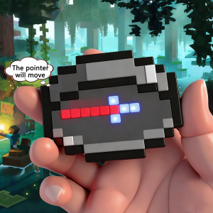 MC Compass Pixel Wind Peripheral design Toy trinket Use Movable Compass Keychain Pendant Real-world Use Toys Fans Gifts