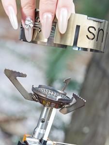 Outdoor Camping Stainless Steel Windproof Flame Protection Energy Saving Heat Collection Portable Stove Burner Grill BBQ Tool