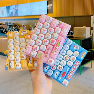 26-key Cap Keychain 26 Grid Keyboard Clicker Backpack Pendant Fidget Keyboard Anti Stress Button Keyring Bag Charms Gift 키캡 클릭커