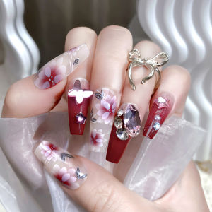 【With Glue】Female Mid-length Fake Nail  Red Vintage Flower Decor Artificial Nail for Women and Girl Party Activity