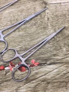 Kẹp nhổ lông tai cho Chó Mèo bằng thép không gỉ 304 loại tốt (mẫu mới) - Hara Pet Store