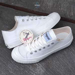SEPATU WARRIOR VENUS LOW CUT SEPATU CANVAS PRIA DAN WANITA WARNA HITAM