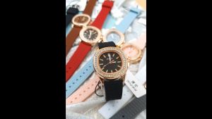 นาฬิกาข้อมือผู้หญิง Bolun แบรนด์แท้ รุ่น เหลี่ยม ขอบเพชร หน้าปัดขีด