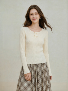INMAN | Gentle Bow Design Knitwear