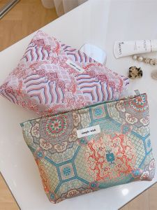 โรแมนติกสไตล์ประเทศฝรั่งเศสผ้าฝ้ายกระเป๋าถือขนาดใหญ่ความจุกระเป๋าเดินทางแป้งกระเป๋าดอกไม้พิมพ์ซิปปิด