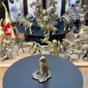 Tượng Nhỏ Bằng Đồng Kiểu Dáng Chim Cánh Cụt (Kích Thước: 3.9 x 3.0cm)