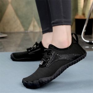 Indoor Fitness Shoes for Men and Women Special for Gym Training Yoga Five-Finger Sports Shoes with Silent Abrasion Resistant Rubber Sole Breathable Velcro Closure