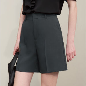 AMII | Versatile Professional Summer Leisure Shorts for Women Black