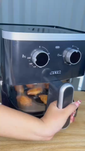 หม้อทอดไร้น้ำมัน OTTO ขนาด 4.5 ลิตร รุ่น CO-731