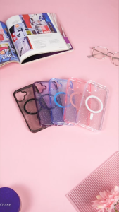 [ส่งจากไทย] Case City Dog เคสไอโฟน เคสกลิตเตอร์ เนื้อใส กันกระแทก สำหรับ iPhone 17