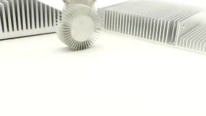 Hot Sale 50mm Round Aluminum Alloy Sunflower Radiator High Power COB LED Cooling Base Applicable to 3~7W Lamps