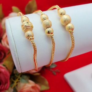 สร้อยข้อมือทองลายสี่เสาคั่นเม็ด ความยาว 6.2-7 นิ้ว หุ้มเศษทองแท้เยาวราช ใส่แทนของจริงได้ ใช้ได้ทุกโอกาส ใส่อาบน้ำได้