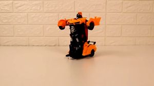 CoolToy Mobil Remote Control Robot Transformer 2 in 1 Mainan Anak Laki-Laki