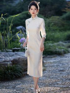 Young Style Long Cheongsam Vintage Chinese Wedding Dress Elegant Waist-Cinching Breathable Low Slit Half Sleeve Solid Color