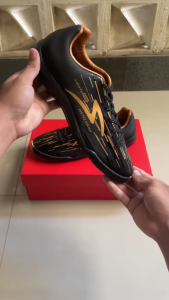 Sepatu Futsal Specs Lightspeed Reborn IN//Sepatu Futsal//Sepatu Olahraga//Sepatu Pria//Specs//Outdoor//Termurah//Bisa COD