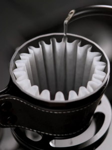 MHW-3BOMBER Meteorite Dripper – Cake-Shaped Ceramic Pour-Over Coffee Dripper