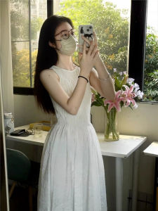 ชุดเดรสแขนกุดสีขาวสไตล์ฝรั่งเศส กระโปรงยาวเอวสูง ทรงเอ แขนกุด คอตั้ง สไตล์น่ารัก ชุดเดรสยาวสไตล์นางฟ้า