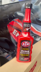 STP น้ำยาล้างหัวฉีด เบนซิน Petrol Injector Cleaner 200 ml (ขวดแดง)
