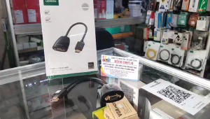 Cáp Chuyển Đổi HDMI Sang VGA (Đen) - UGREEN 40253