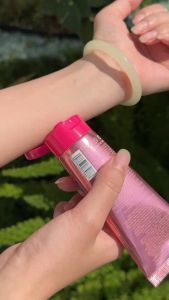 【BUY 1 TAKE 1】 Rose skin care sunscreen SPF 90+ 60ml*2 UV protection pangmatagalang sun protection araw-araw na hindi tinatablan ng tubig at pawis na hindi tinatablan ng pawis na unibersal na moisturizing sunscreen sa katawan