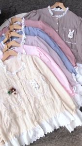 Kemeja Cutie Pocket Pal: Desain Kekinian & Nyaman