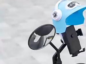 Kẹp điện thoại thế hệ mới gắn xe máy có mũ nhựa mini che nắng mưa thông minh