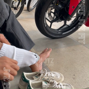 Kaos Kaki Sport Pendek Semata Kaki Fit Ringan & Fleksibel untuk Jogging & Workout KK006