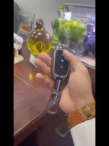 Ốp Chìa Khóa Xe V.i.n.f.a.ss.t Fadil Lux A Lux SA VF5 VF3 Hợp Kim Cao Cấp Họa Tiết 3 Sọc Màu Sang Trọng Bền Bỉ Thời Trang