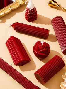 เทียนหอมสีไวน์แดงธูปหอมใช้ในบ้านใช้ในบ้านของขวัญเล็กๆสำหรับงานแต่งงานในงานแต่งงานของตกแต่งโต๊ะเช็คอิน