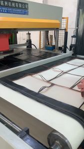 แผ่นรองทำเล็บ พับได้ พกพาสะดวก สะอาดหมอนลองมือ - คู่กับหมอน 1 บรรจุภัณฑ์