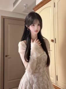 CHANGTONG | French Elegant Lace Cinched Waist Slimming Dress For Petite