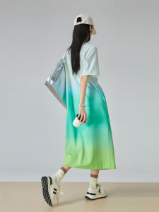 XIAODADEHUA | Green Gradient Tyndall Effect T-Shirt Dress Loose Casual