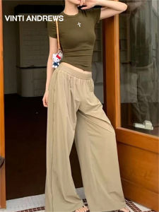 Knitted Round Neck Short Sleeve Fitted T-shirt