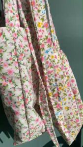 ดอกไม้ เถาวัล คุณประกอบกับ: กระเป๋าสะพายข้าง ดอกไม้ เถาวัล ใส่โทรศัพท์ ของจุกจิก