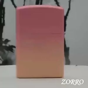 Bật lửa Zorro đá xăng in hình màu tình yêu dị bản