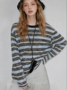 Retro Stripe T-Shirt Versatile Design