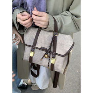 กระเป๋าเป้สะพายหลังผู้หญิงสไตล์วิทยาลัย กระเป๋าเดินทางสไตล์ย้อนยุคแบบอเนกประสงค์สำหรับฤดูหนาวปี 2024 กระเป๋าสะพายไหล่คู่แบบลำลองสำหรับเด็กและเยาวชน