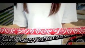 🌻Money comes🌻 ผ้าพันหัวพิมพ์ลายใบไม้ผ้าให้ความเย็น ผ้าพันหัวอเนกประสงค์สำหรับข้อมือ พร้อมส่ง