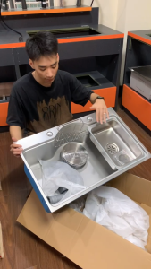 Chậu Rửa Bát 1 Hố Bán Nguyệt Inox 304 Cao Cấp Kích Thước 75x46 Vân Sần Hạn Chế Chống Xước