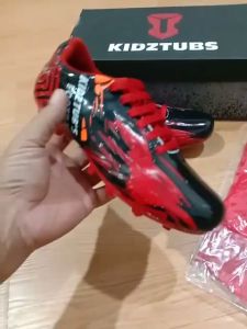 KIDZTUBS Sepatu Bola Anak Paket Komplit Sepatu Bola Tas Skin Deker Kaos Kaki Usia 6-10 Tahun Size 28 29 30 31 32 33 34 35 36 37 KDZ1530010625