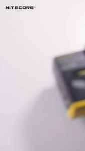 Đèn pin đội đầu NITECORE HC65 UHE sáng 2000 lumens chiếu xa 222m pin 18650 4000mAh