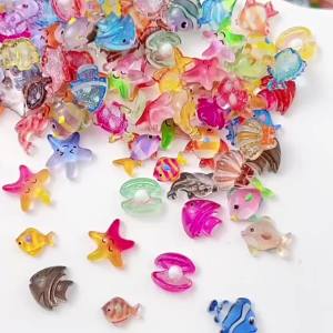 30PCS 3D Cartoon Creative Seahorse Starfish Nail Charms Translucent Luminous Colored Shell Fish Nail Art Decorations DIY Nails