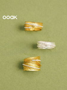 Elegant Hand-Shape Enhancement Ring