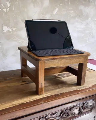 solid KD MAHOGANY WOOD square bangkito / foot stool / plant stand