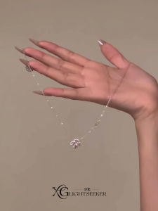 XGLightseeker Korean Style Pink Zircon Four Leaf Flower Necklace Womens Sweet Luxury High End Sense Clavicle Chain Jewelry