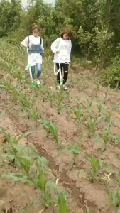 Artificial Multifunctional Agricultural Backpack Vegetables Fertilizer spreader Sugarcane Pepper Fruit trees Woven bag Save time And fertilizer Applicator