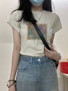 สลิมฟิต เสื้อยืดแขนสั้นผู้หญิงฤดูร้อนผ้าฝ้ายพิมพ์ร้อน เด็กผู้หญิง ท็อป สไตล์เกาหลี คอกลมแฟชั่นลำลอง 2025 ใหม่มาถึง