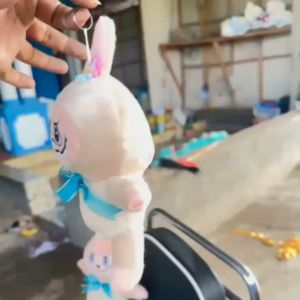 Ganci Boneka labubu ganci size 16cm bahan premium Mini Lucu Viral bangzuki