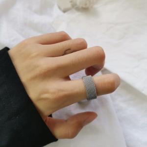 Nhẫn Nam Nữ Xích Elas Ring Phong Cách Hiphop Màu Đen Bạc Đẹp Cao Cấp - Nhẫn Chất liệu Titan Không Gỉ - Elas Ring Maxshopdoc