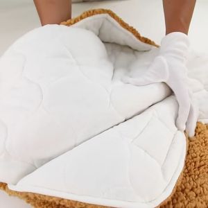 Selimut Bayi Karakter Bahan halus Lembut Bedong Instan Motif Kelinci Premium Untuk Usia 0 sampai 6 bulan baby bunny blanket .Selimut Bayi Karakter Bahan halus Lembut Bedong Instan Motif Kelinci Premium Untuk Usia 0 sampai 6 bulan baby bunny blanket